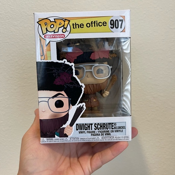 Funko Pop! The Office Dwight Schrute As Belsnickel #907 - Picture 3 of 8